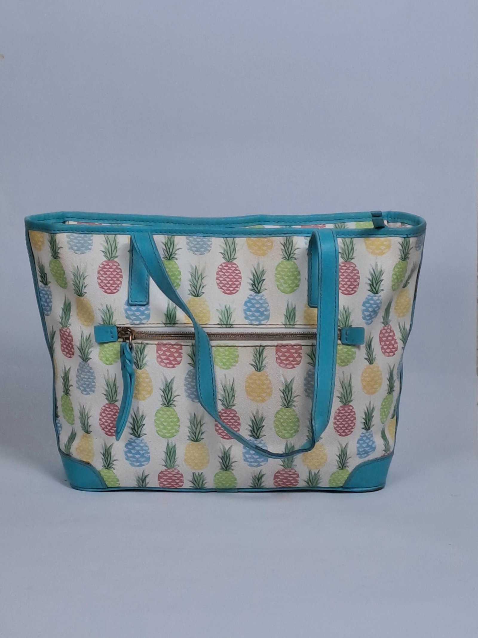 Douney & BOURKE - Image 3