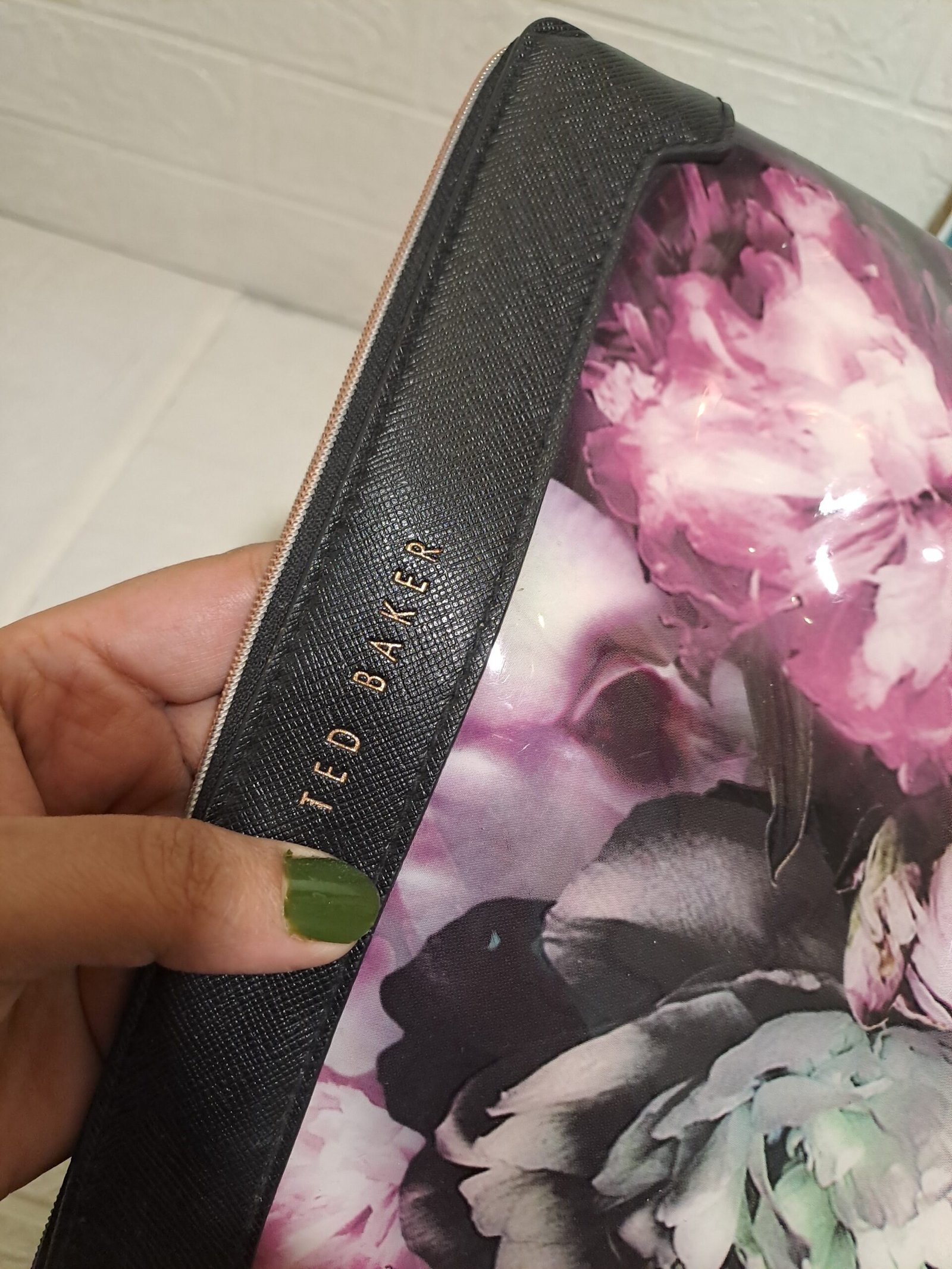 Ted Baker London Cosmetic Pouch/Vanity - Image 2