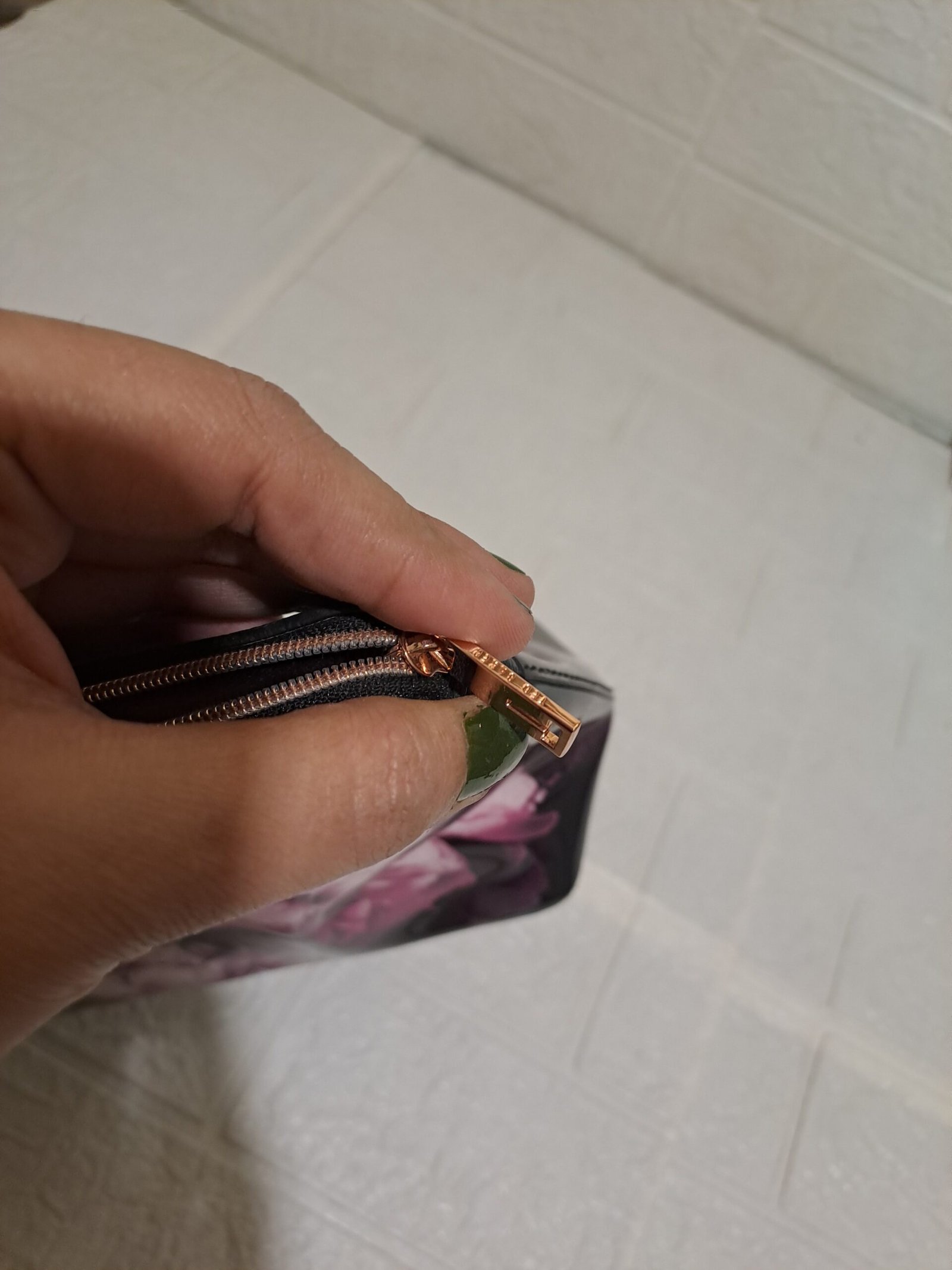 Ted Baker London Cosmetic Pouch/Vanity - Image 5