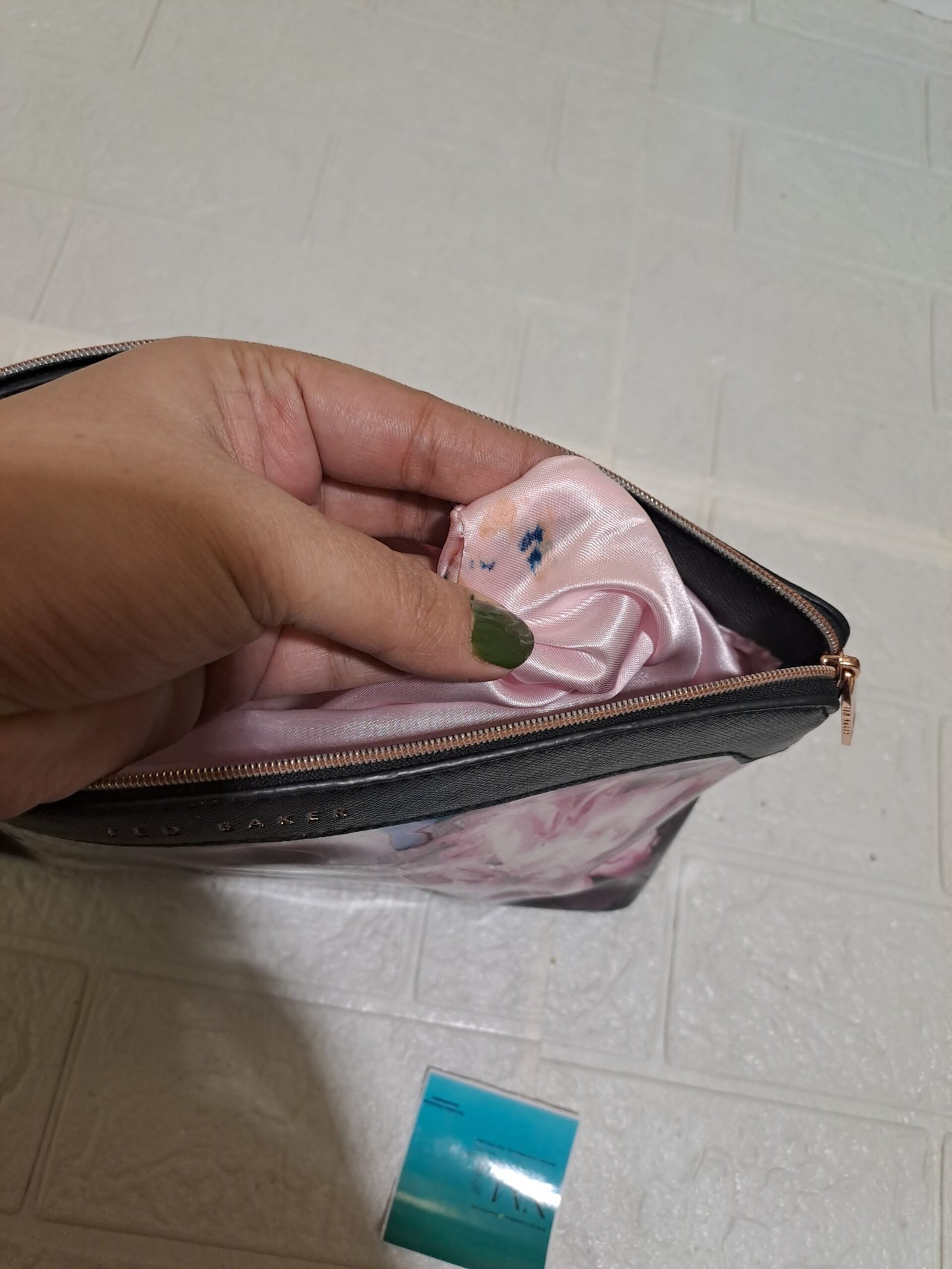 Ted Baker London Cosmetic Pouch/Vanity - Image 7