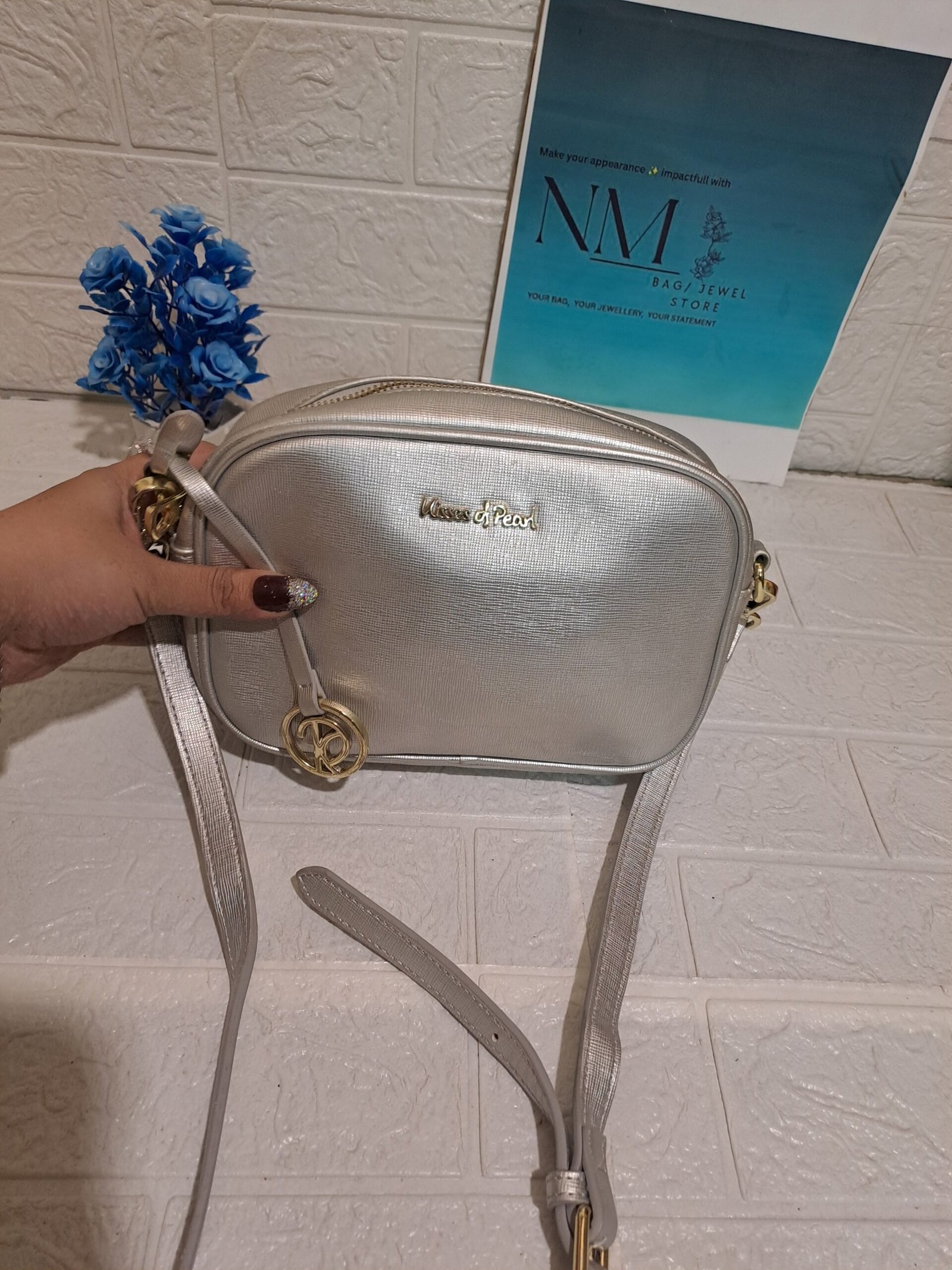 Kises of Pearl Metallic crossbody - Image 8