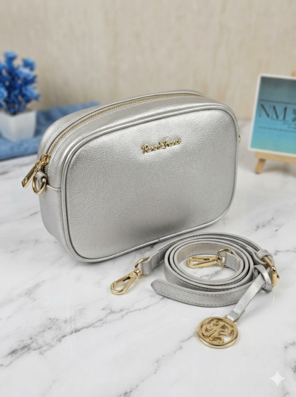Kises of Pearl Metallic crossbody