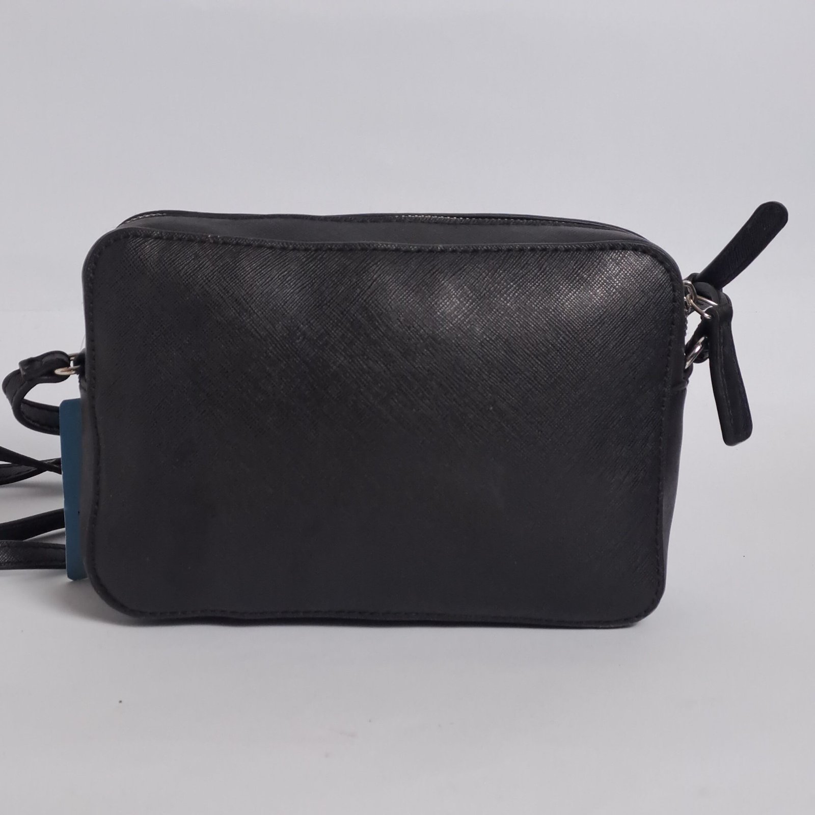 Guess Black Camera Crossbody - Image 6