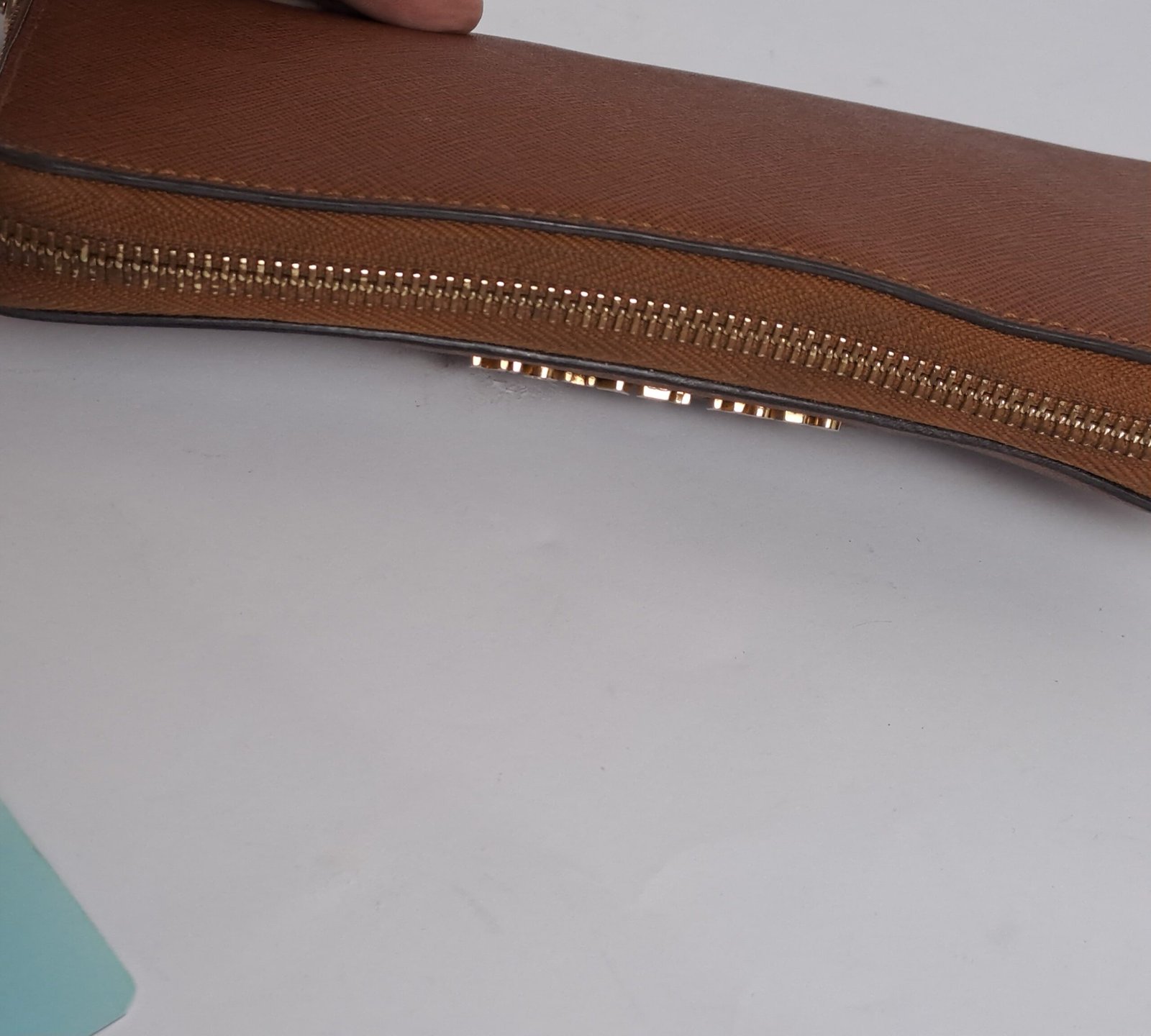 Michael Kors Jet set travel continental wallet in tan/ brown colour - Image 5