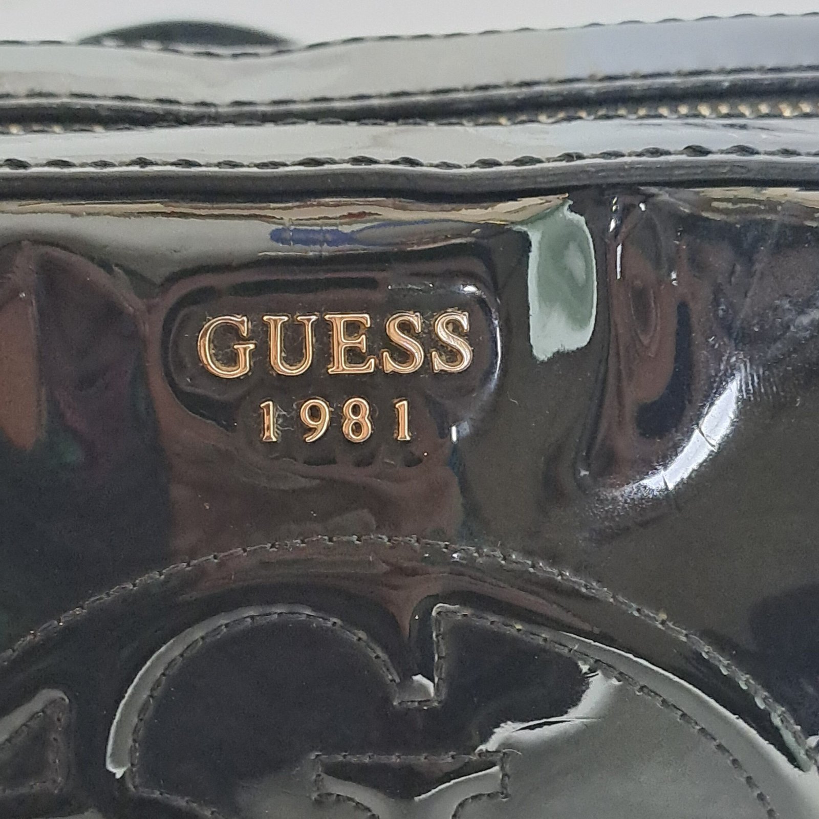 Guess kamryn crossbody Black Color - Image 6