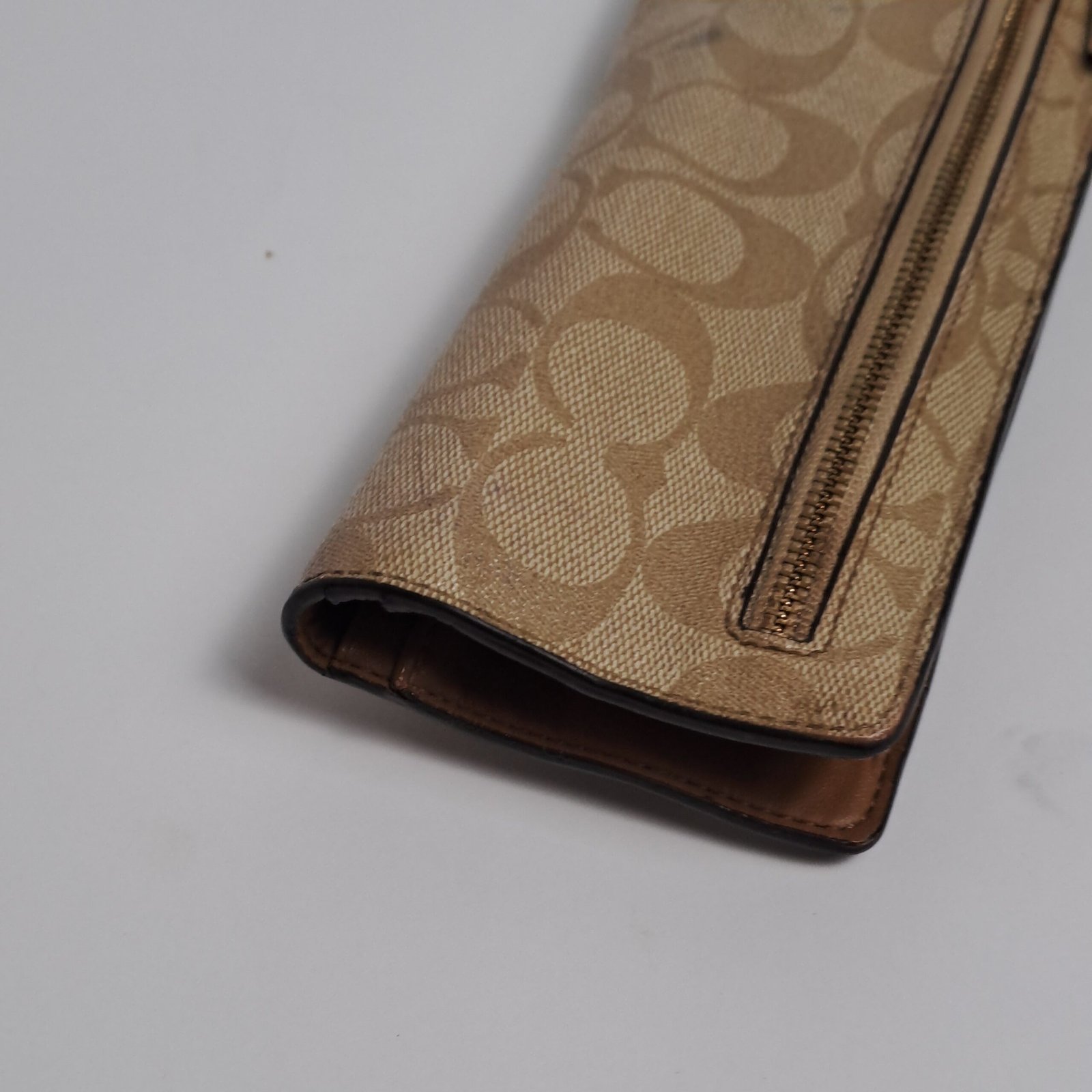 COACH Slim Zip Wallet in Signature Canvas (Khaki/Saddle - Image 12