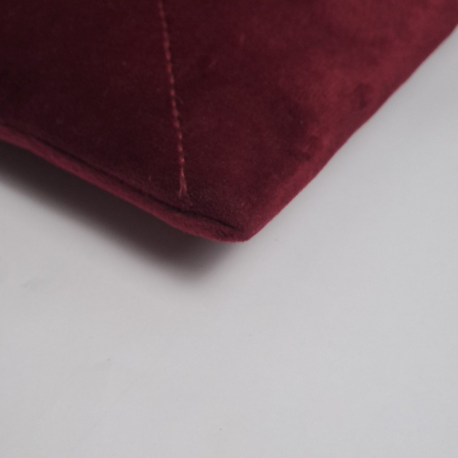 MAC Cosmetics x My Little Box Limited Edition Velvet Clutch) - Image 7
