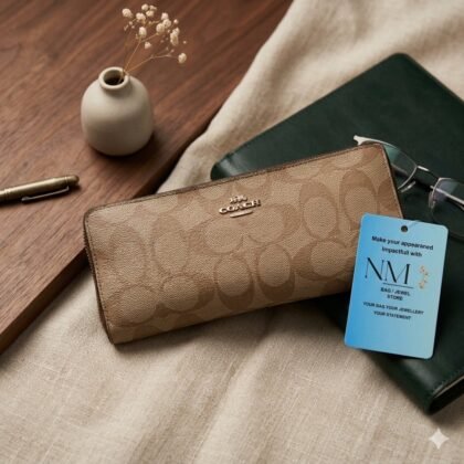 COACH Slim Zip Wallet in Signature Canvas (Khaki/Saddle