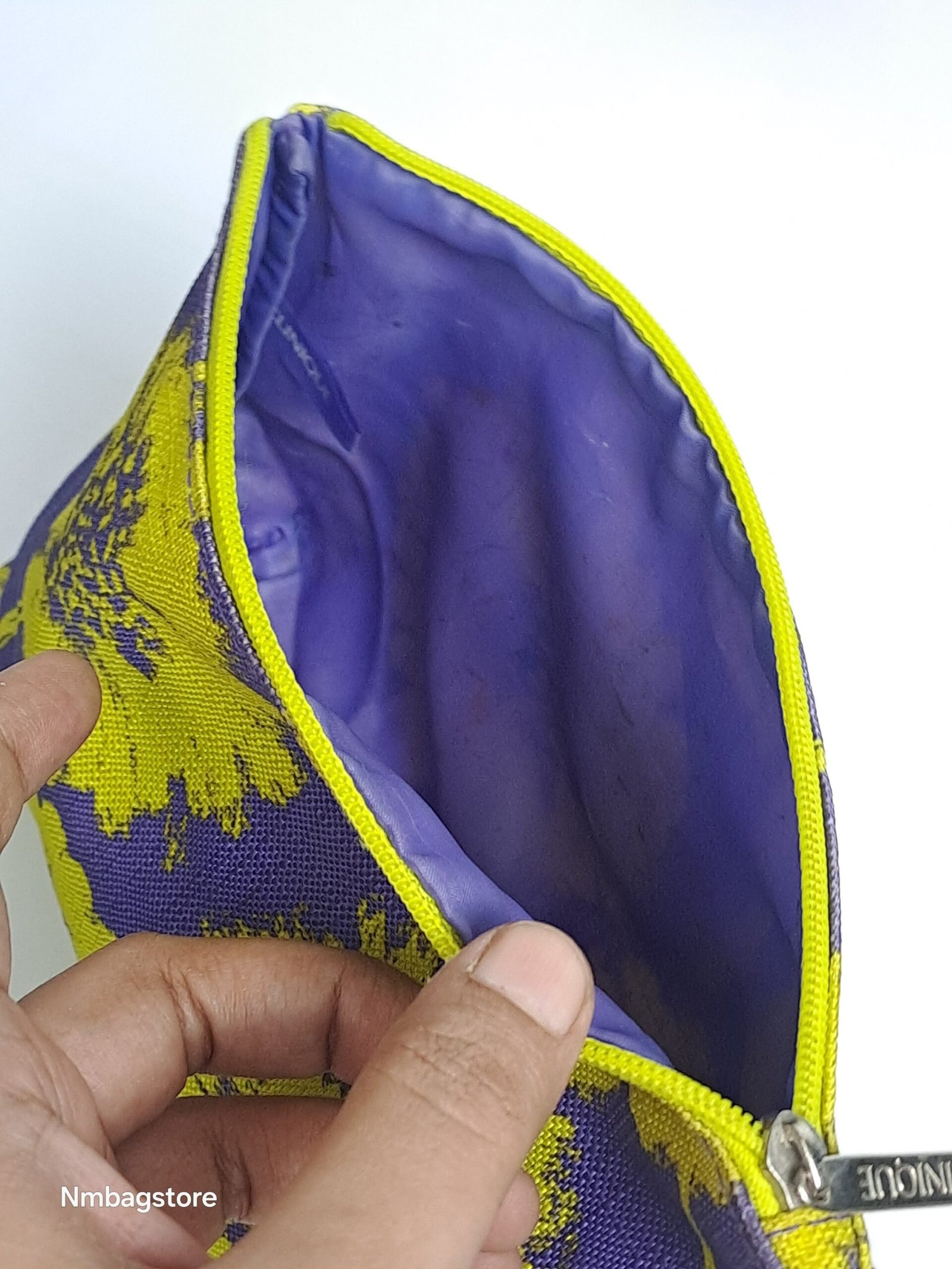 Clinique floral Cosmetic Pouch - Image 3