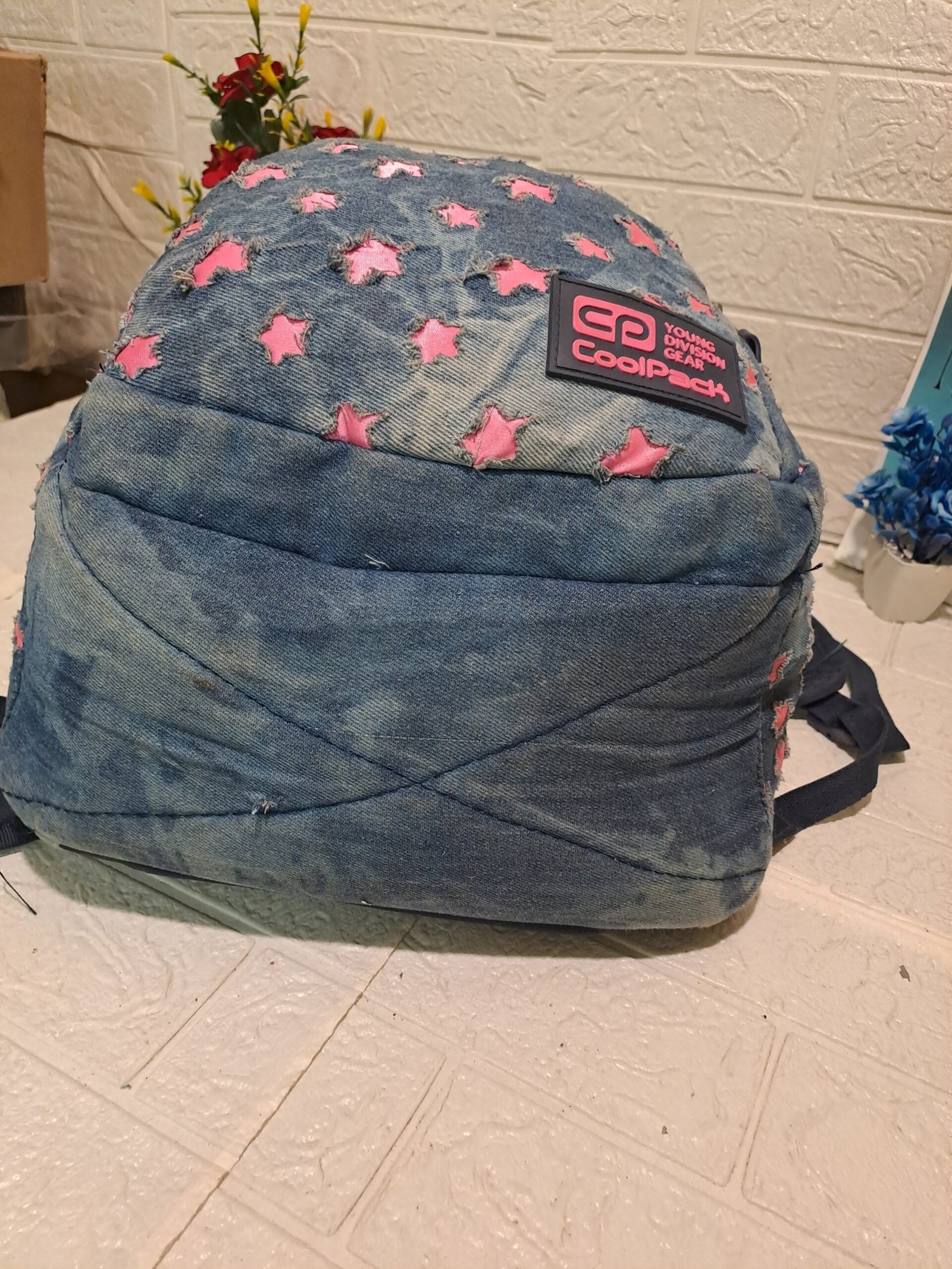 CoolPack Dart II Denim Pink Stars Backpack - Image 6