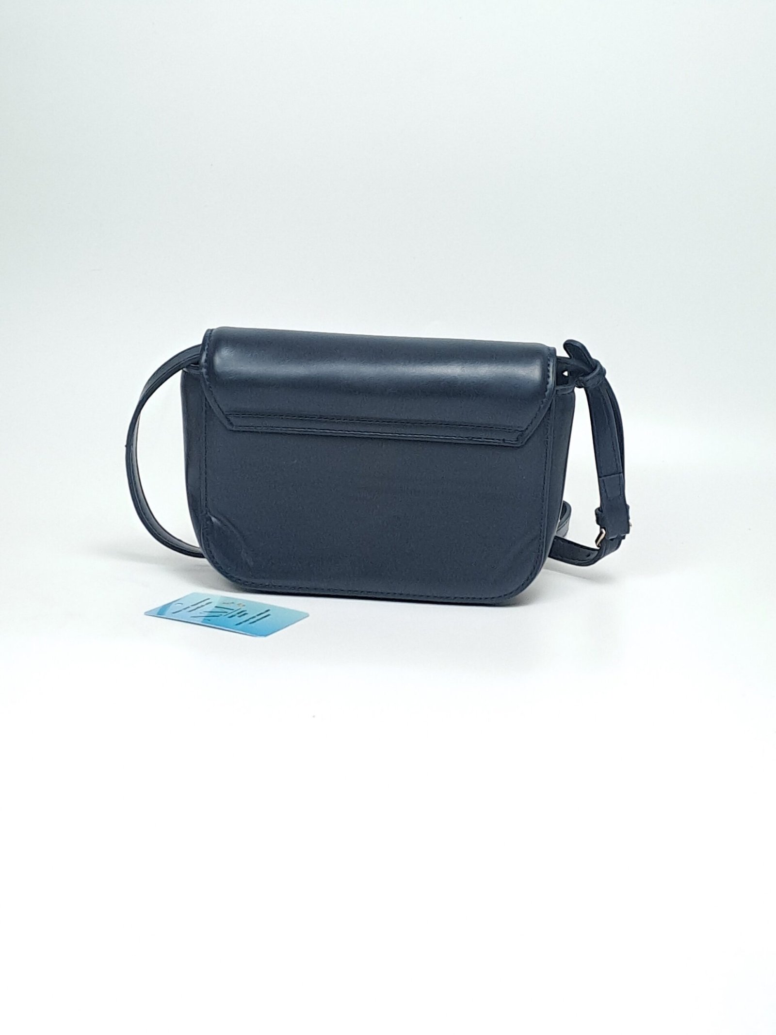 Preloved MNG Crossbody in Navy Blue Shade - Image 2