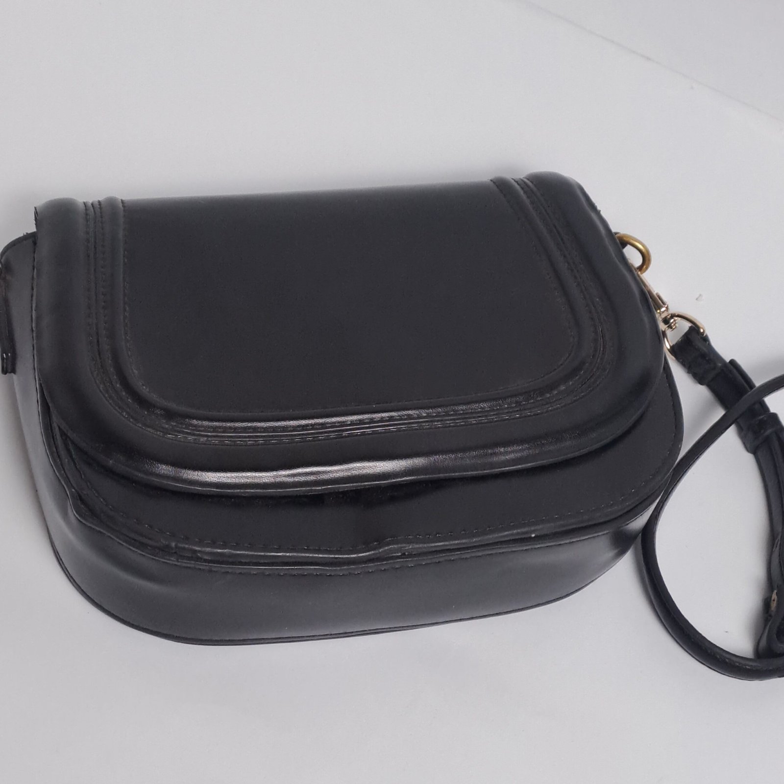 Preloved ZARA Crossbody with 2 straps - Image 4