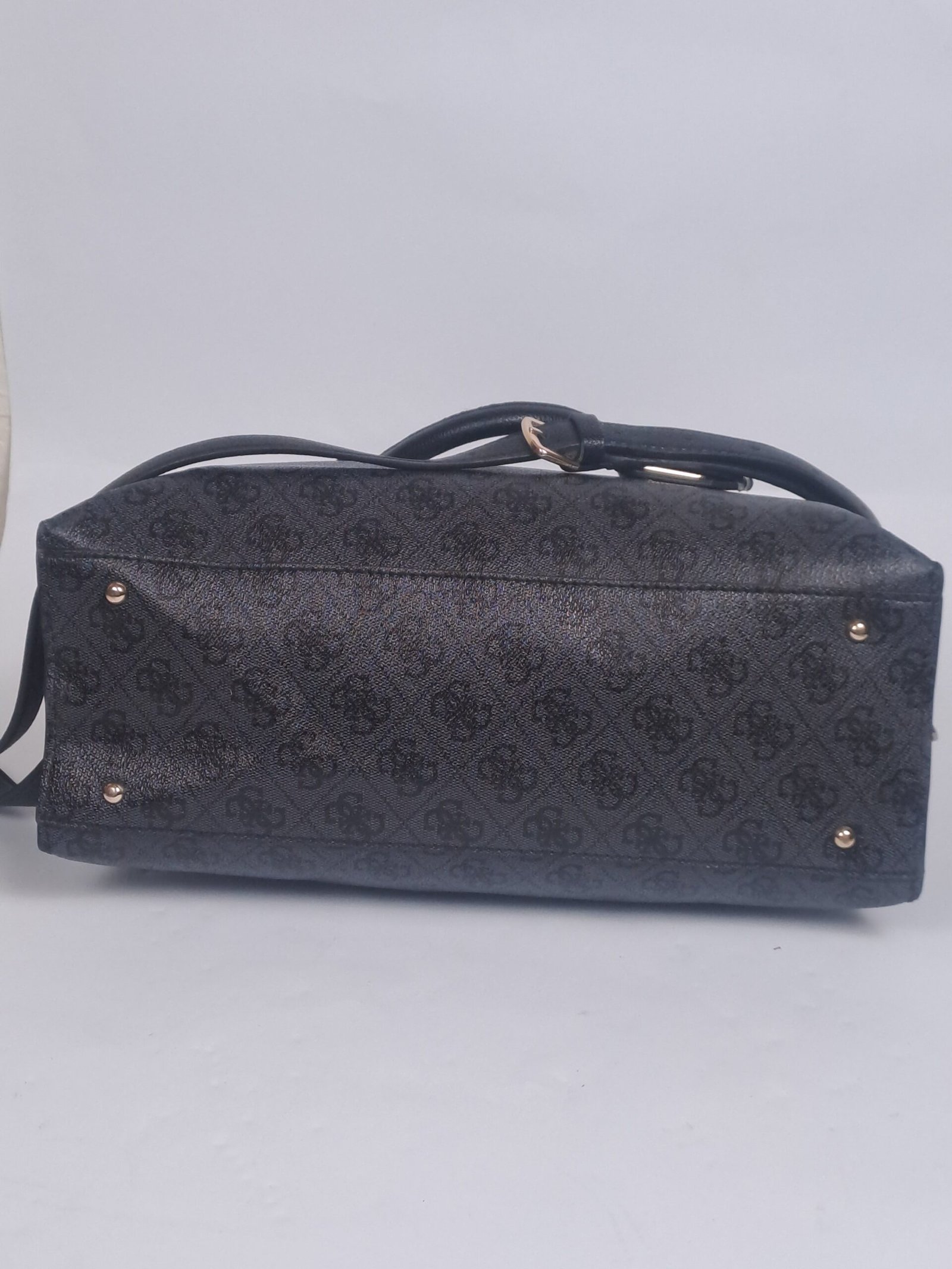 Guess Zadie Girlfriend Satchel Bag - Image 6