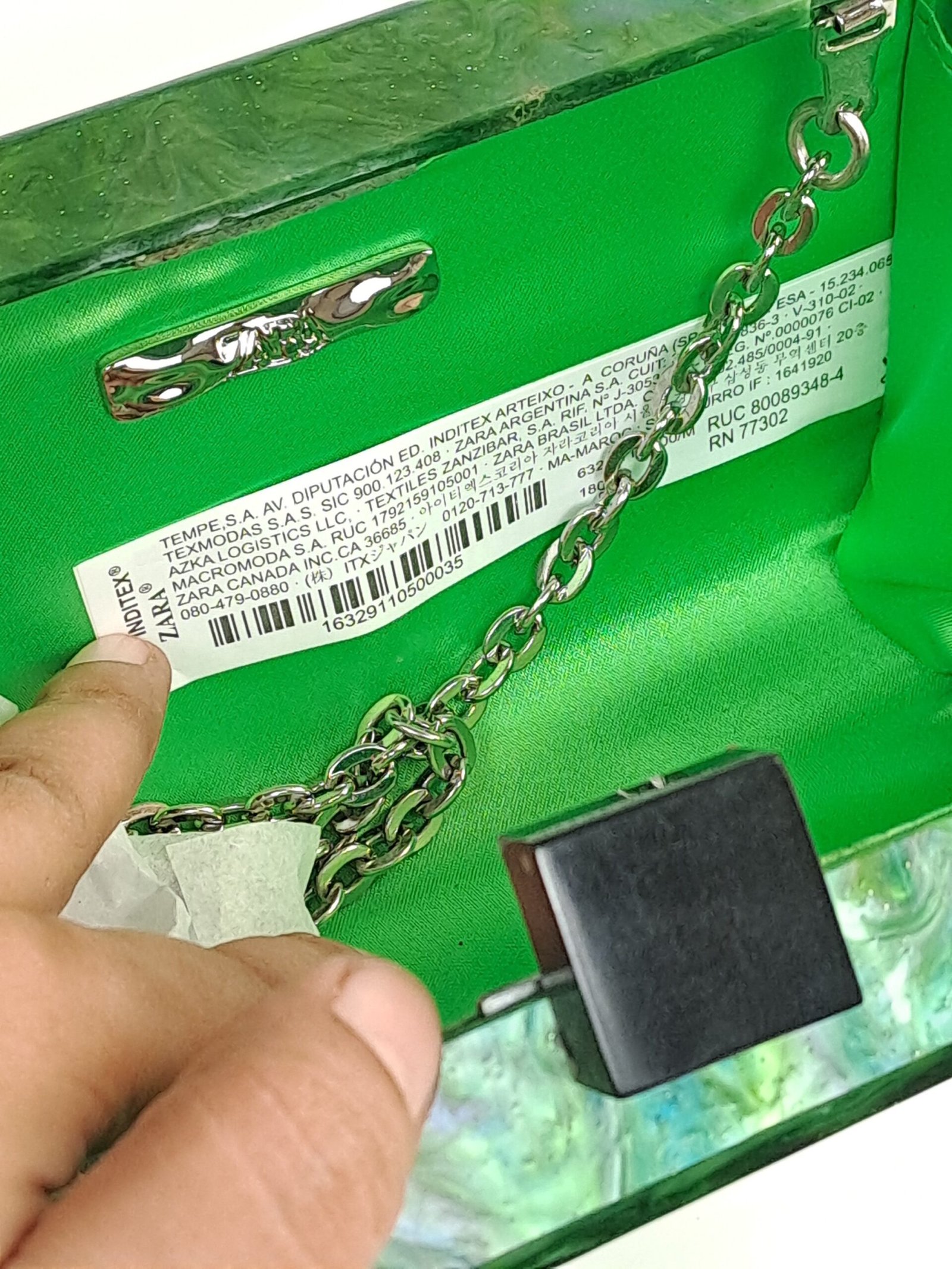 Zara Box Clutch like new ( Pre-Loved) - Image 4